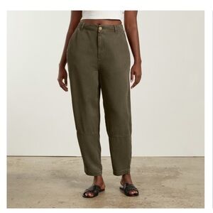 Everlane - The Chino in Buttersoft